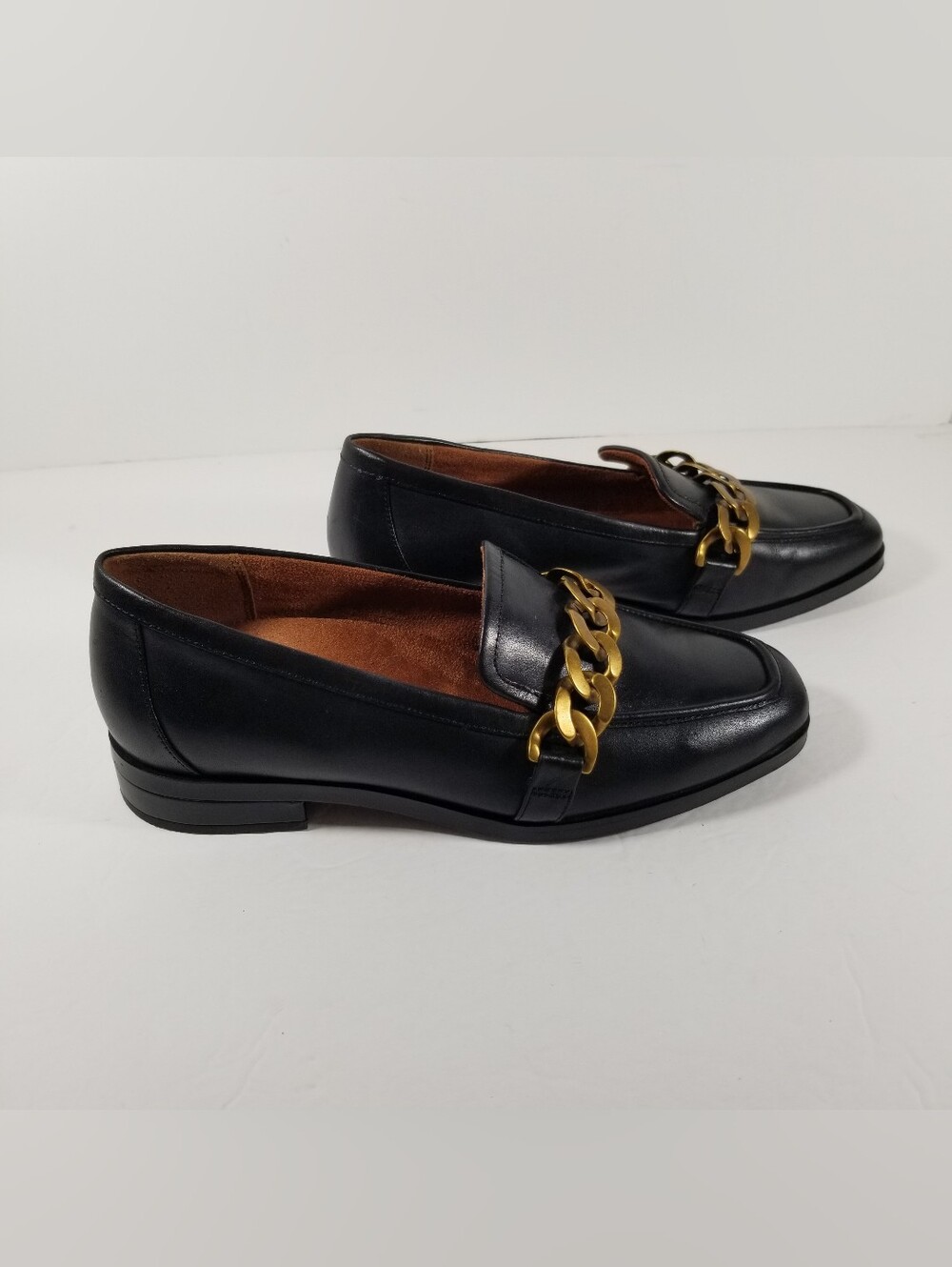 Vionic Loafers Women's 7.5 Black Leather Mizelle Chain Detail Comfort Shoes